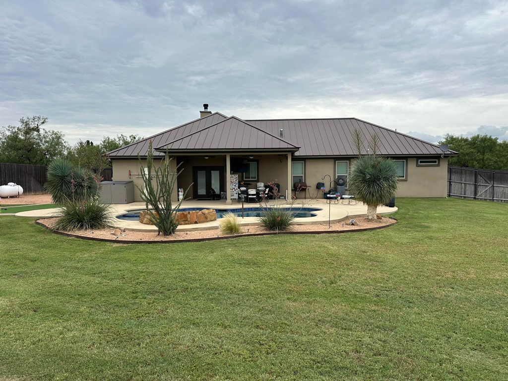 Image 57 of property listing at 145 Edinburgh Road, San Angelo, TX 76901