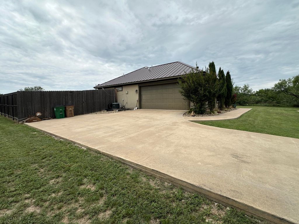 Image 59 of property listing at 145 Edinburgh Road, San Angelo, TX 76901