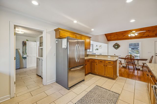 1155 Deerfoot Dr, Pegram, TN 37143