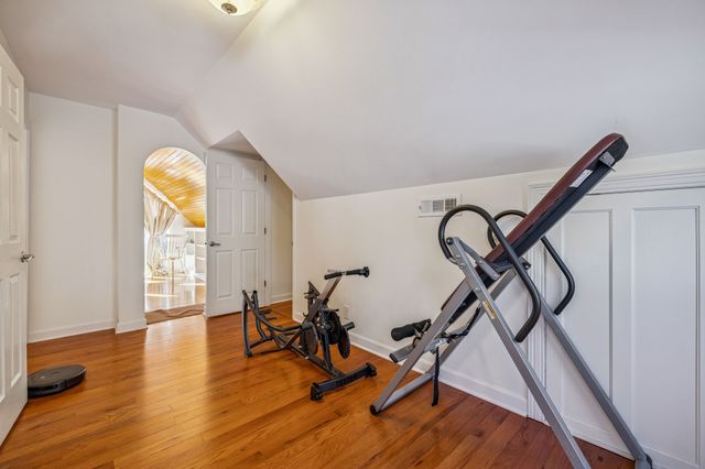 1155 Deerfoot Dr, Pegram, TN 37143