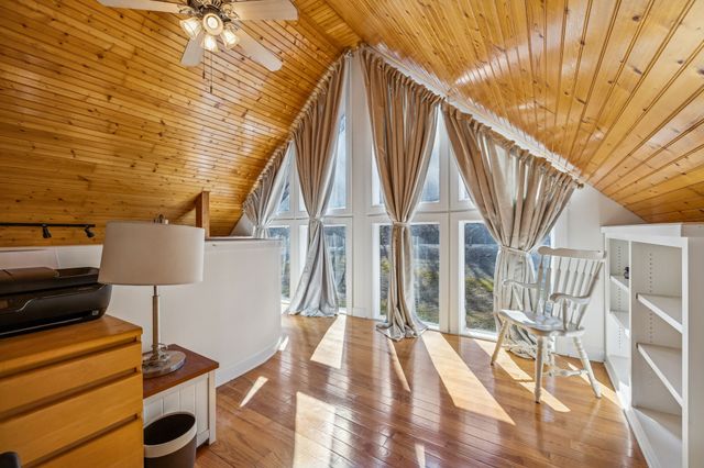 1155 Deerfoot Dr, Pegram, TN 37143