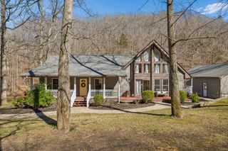 1155 Deerfoot Dr, Pegram, TN 37143