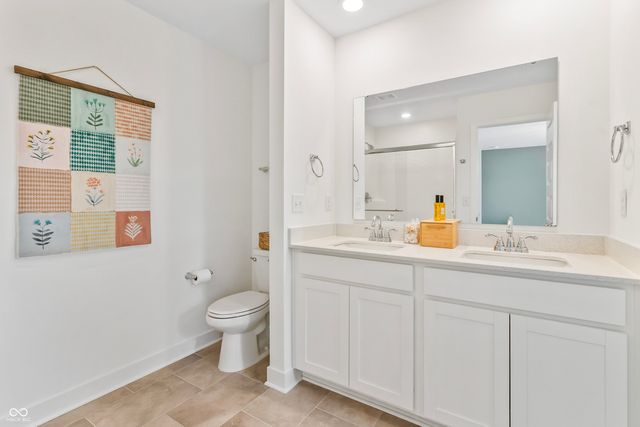 7264 Governors Row, Avon, IN 46123