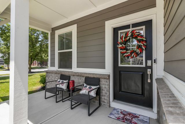 7264 Governors Row, Avon, IN 46123