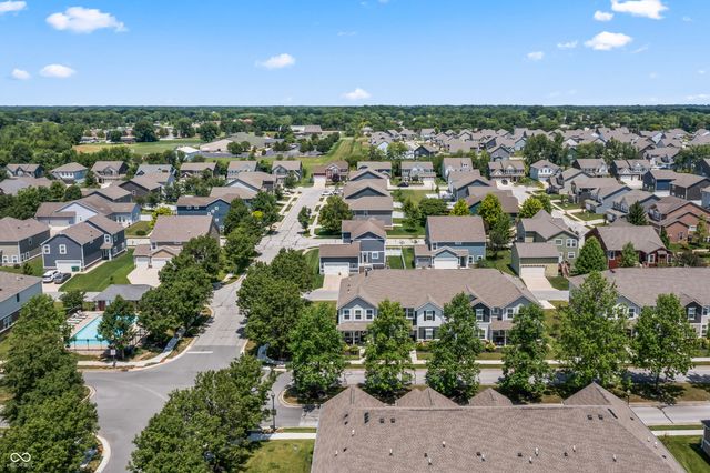 7264 Governors Row, Avon, IN 46123