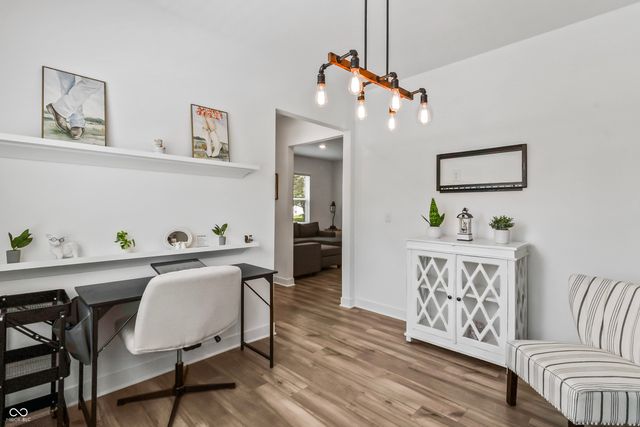 7264 Governors Row, Avon, IN 46123