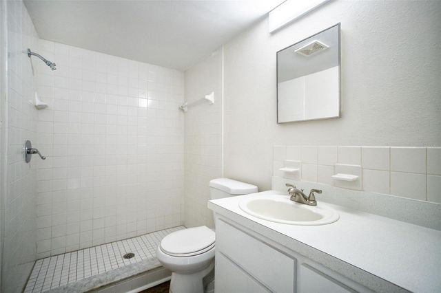 6062 22ND AVENUE N 5, St Petersburg, FL 33710