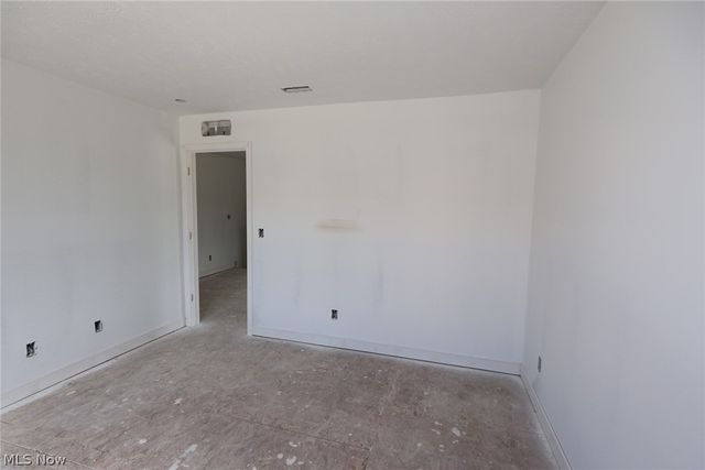 5095 Shepherds Glen, Willoughby, OH 44094