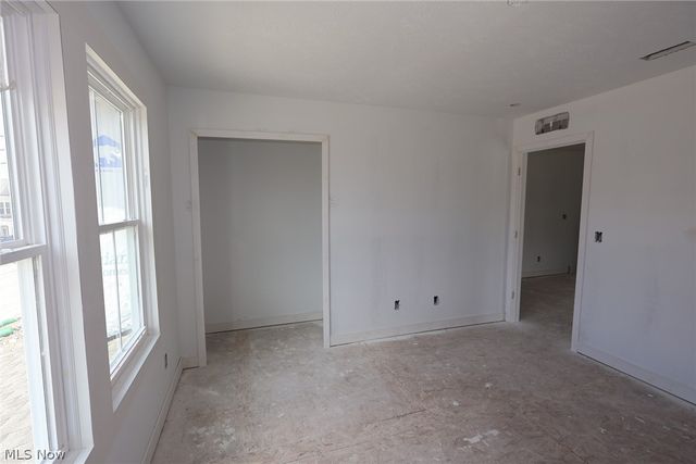 5095 Shepherds Glen, Willoughby, OH 44094