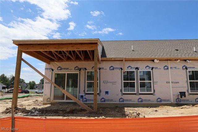 5095 Shepherds Glen, Willoughby, OH 44094