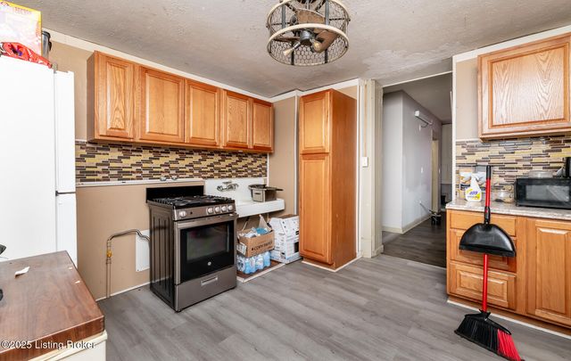 2024 Portland Ave, Louisville, KY 40203