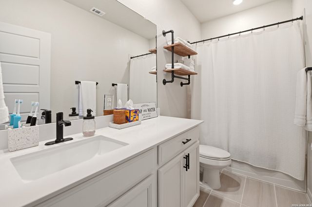 1512 Arcadian Lily, San Antonio, TX 78245