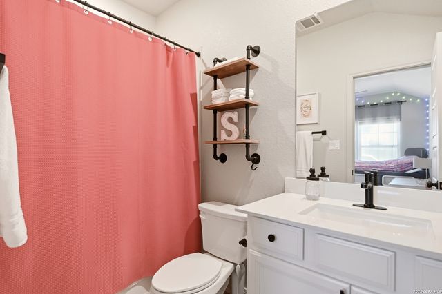 1512 Arcadian Lily, San Antonio, TX 78245