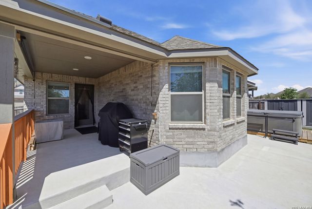 1512 Arcadian Lily, San Antonio, TX 78245