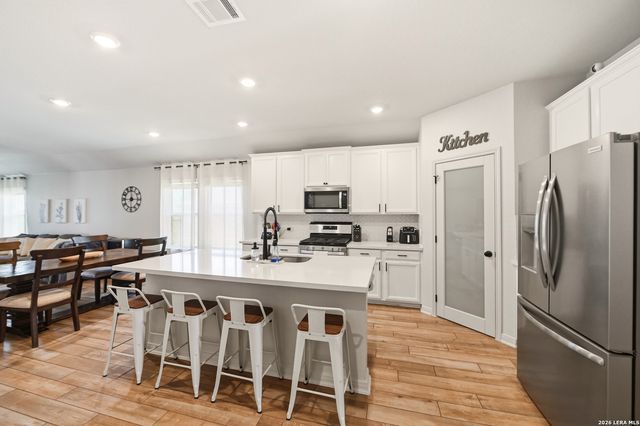 1512 Arcadian Lily, San Antonio, TX 78245