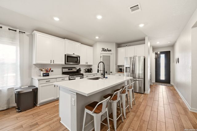 1512 Arcadian Lily, San Antonio, TX 78245