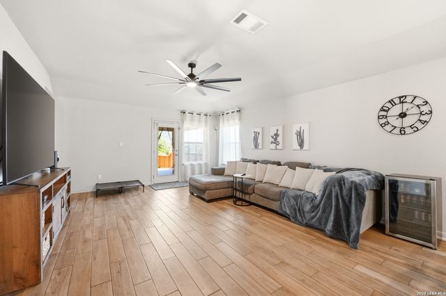 1512 Arcadian Lily, San Antonio, TX 78245