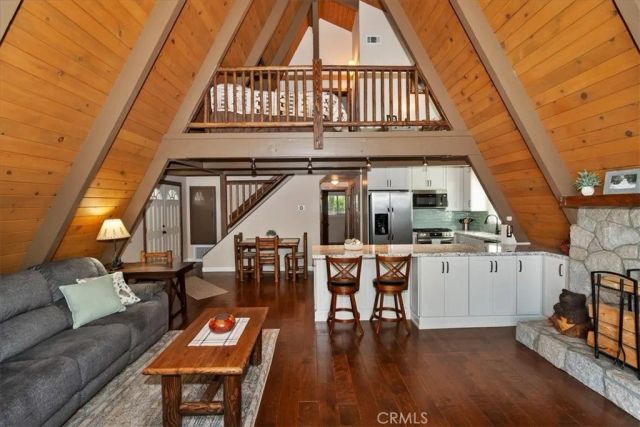 795 Bishorn, Lake Arrowhead, CA 92352