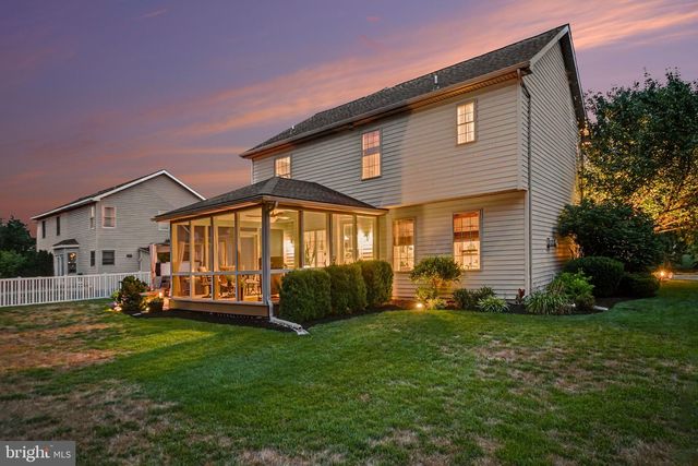 685 E SPRUCE ST, Palmyra, PA 17078