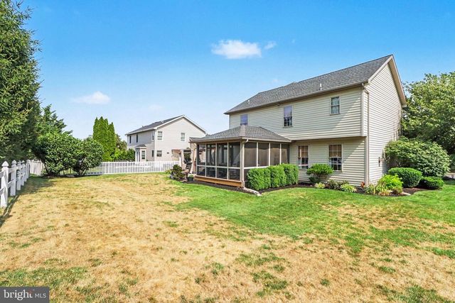685 E SPRUCE ST, Palmyra, PA 17078