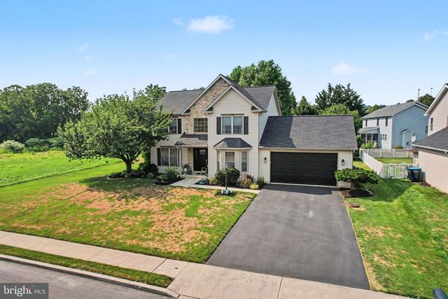 685 E SPRUCE ST, Palmyra, PA 17078