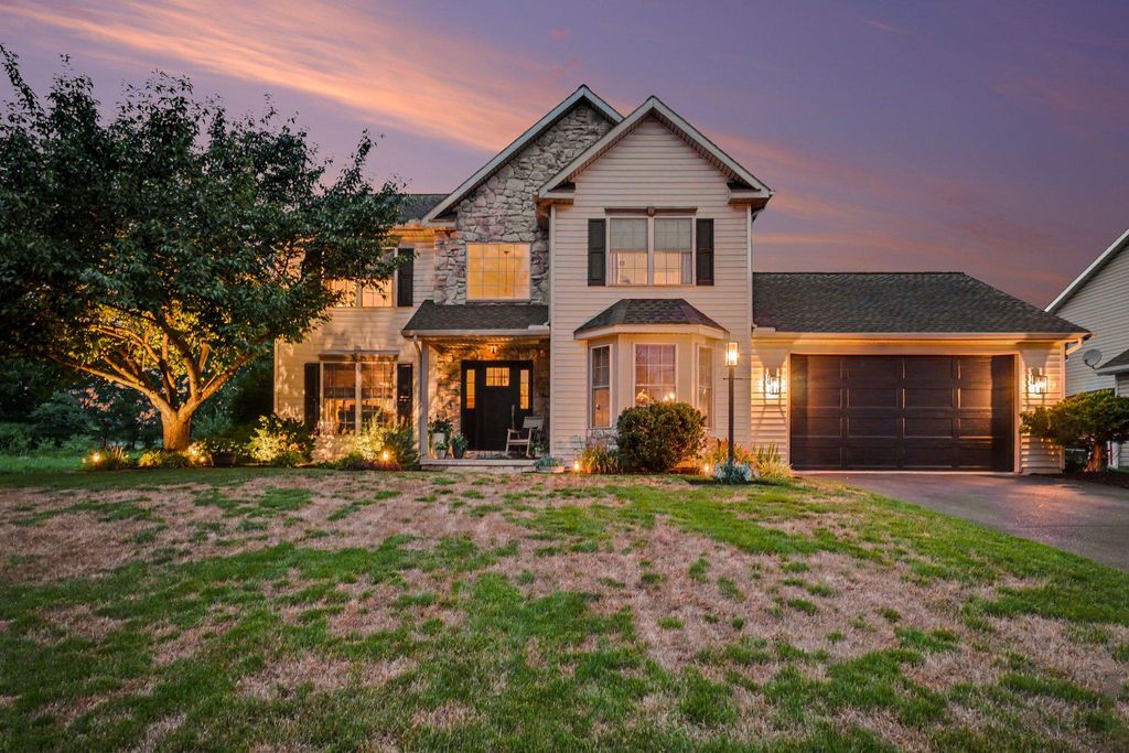 685 E SPRUCE ST, Palmyra, PA 17078