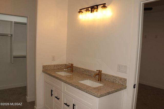 1865 Calle Mulata, Rio Rico, AZ 85648