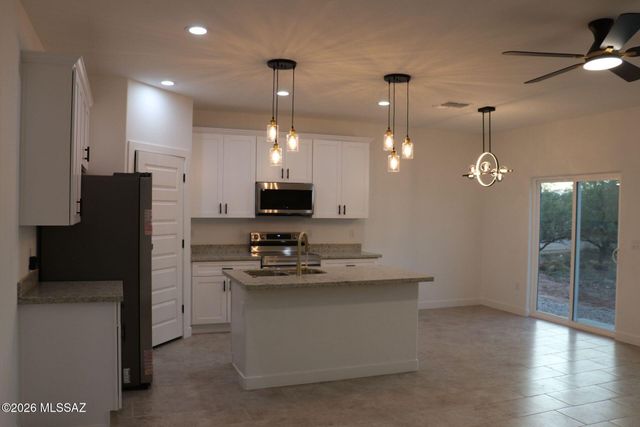 1865 Calle Mulata, Rio Rico, AZ 85648