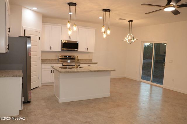 1865 Calle Mulata, Rio Rico, AZ 85648