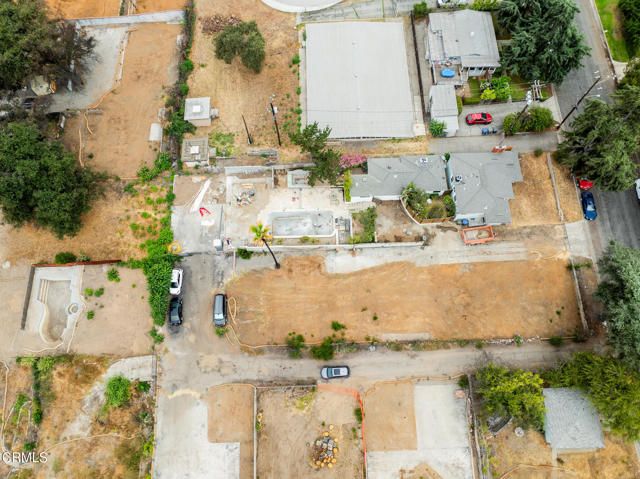 740 E Poppyfields Drive, Altadena, CA 91001