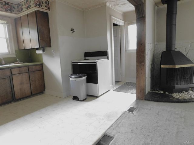 1018 Elizabeth Street, Midland, MI 48640