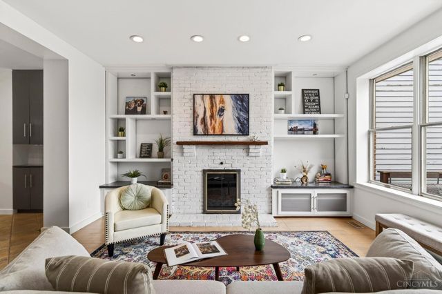 443 Milton Street, Cincinnati, OH 45202