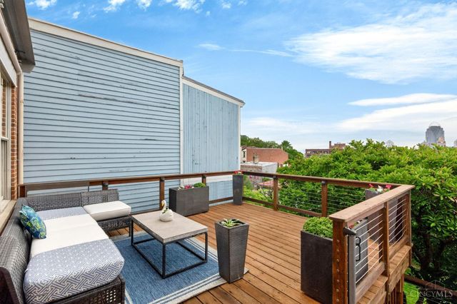 443 Milton Street, Cincinnati, OH 45202