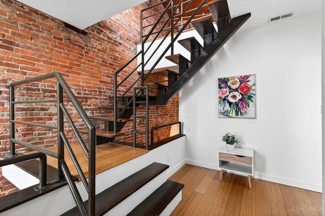 443 Milton Street, Cincinnati, OH 45202