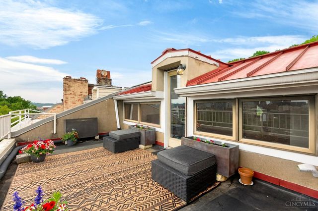 443 Milton Street, Cincinnati, OH 45202