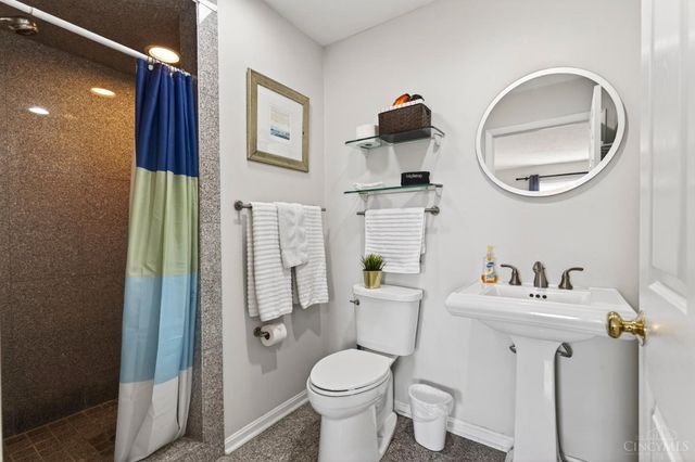 443 Milton Street, Cincinnati, OH 45202