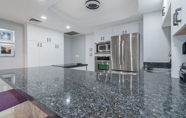 333 Sunset Drive 105, Fort Lauderdale, FL 33301