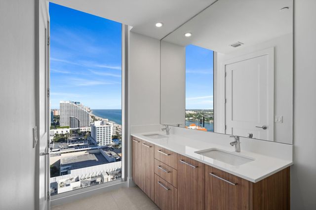 151 N Seabreeze 1804-E, Fort Lauderdale, FL 33304