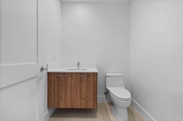 151 N Seabreeze 1804-E, Fort Lauderdale, FL 33304