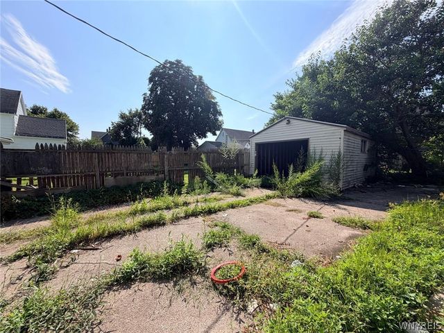 124 Baitz Avenue, Buffalo, NY 14206