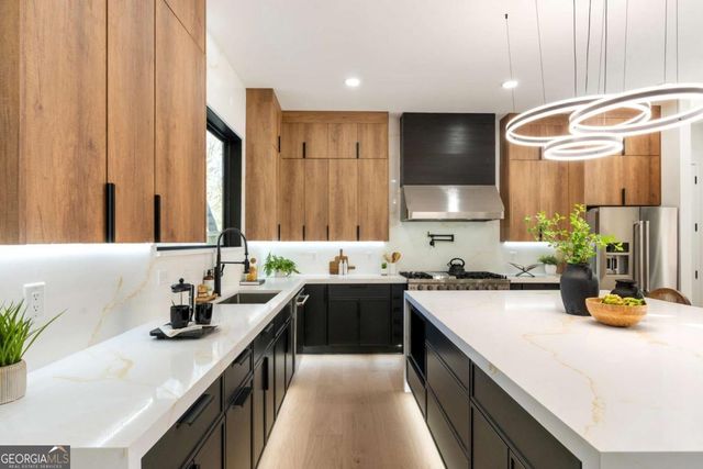 2986 San Jose Drive, Decatur, GA 30032