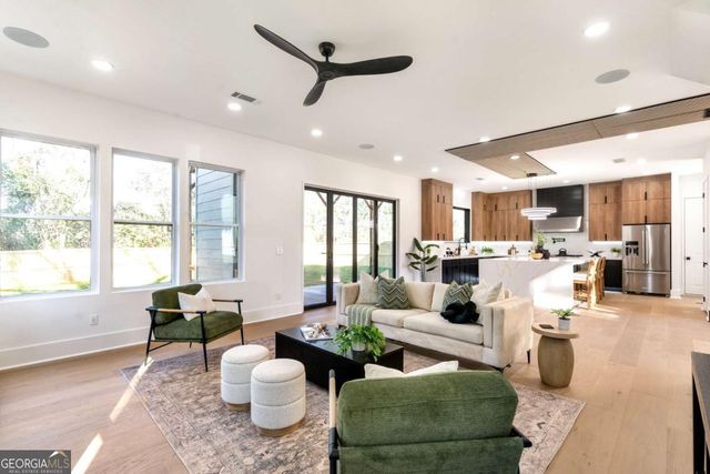 2986 San Jose Drive, Decatur, GA 30032