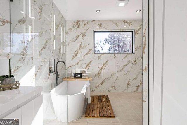 2986 San Jose Drive, Decatur, GA 30032