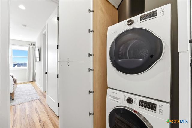 1208 N Academy Avenue 2201, New Braunfels, TX 78130