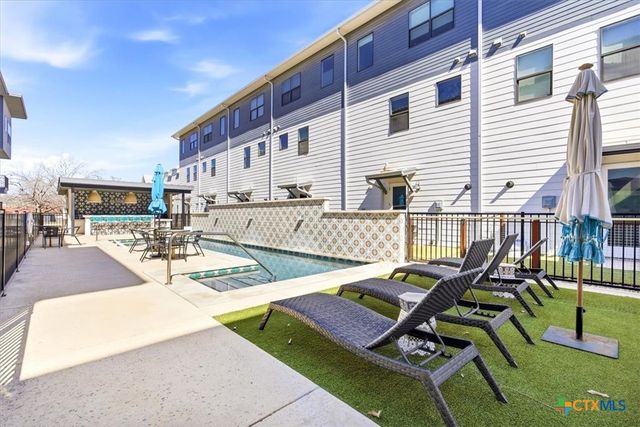 1208 N Academy Avenue 2201, New Braunfels, TX 78130