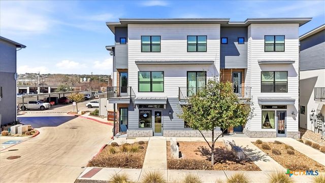 1208 N Academy Avenue 2201, New Braunfels, TX 78130