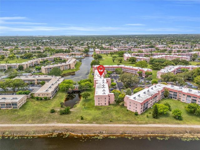 9601 Sunrise Lakes Boulevard 106, Sunrise, FL 33322