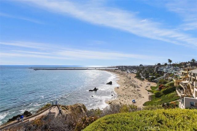 705 Goldenrod Avenue, Corona Del Mar, CA 92625