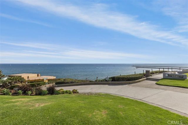 705 Goldenrod Avenue, Corona Del Mar, CA 92625