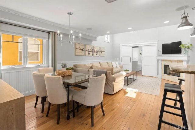 705 Goldenrod Avenue, Corona Del Mar, CA 92625